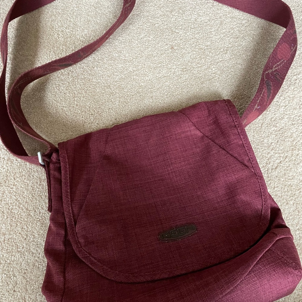 Keen Burgundy Crossbody Bag